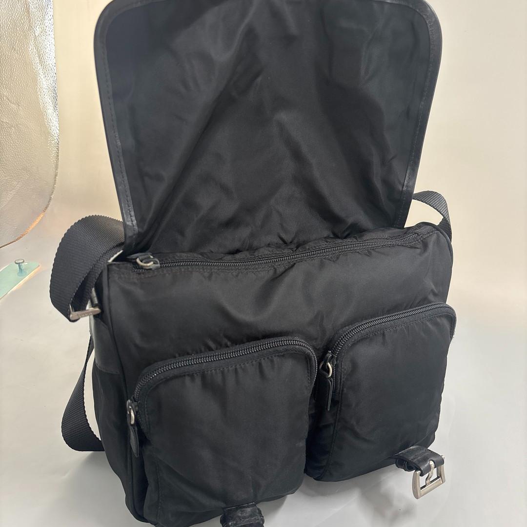 極美品 プラダ テスートナイロン ショルダーバッグ メッセンジャーバッグ