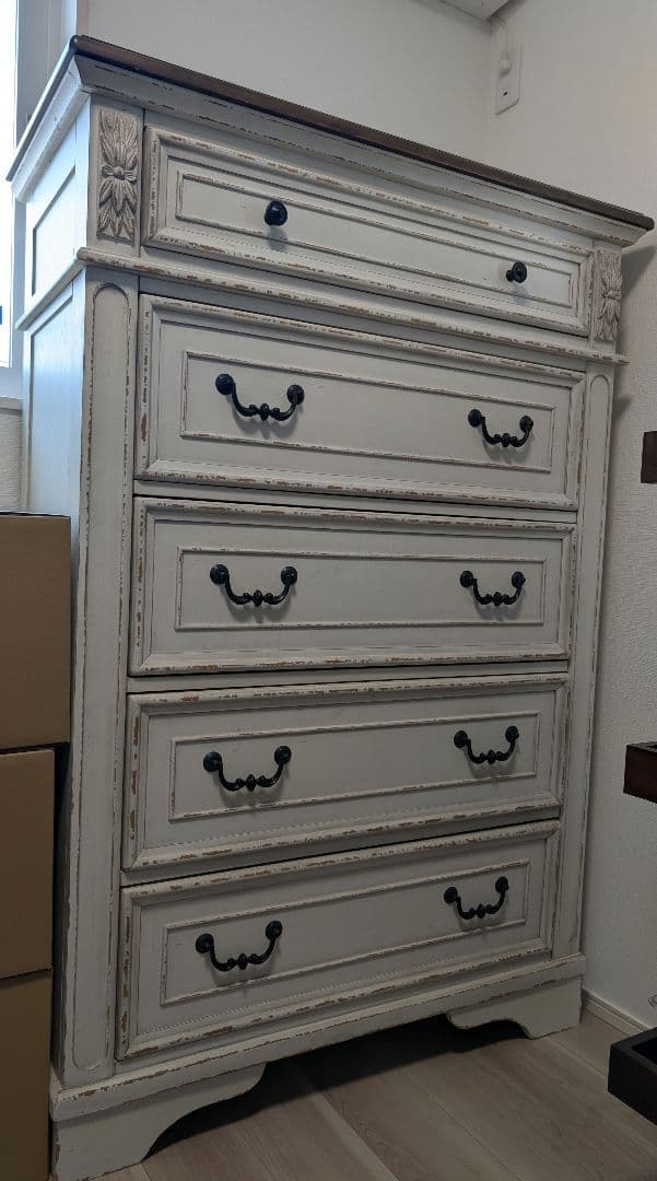 Ashley furniture ホワイト タンス 5段