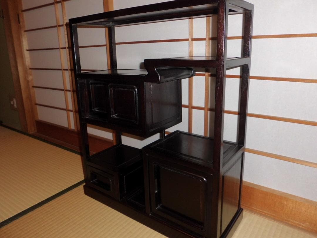 【奈良県旧家所蔵品】小振りな飾り棚　茶棚　茶箪笥　違い棚（54×54×20cm）