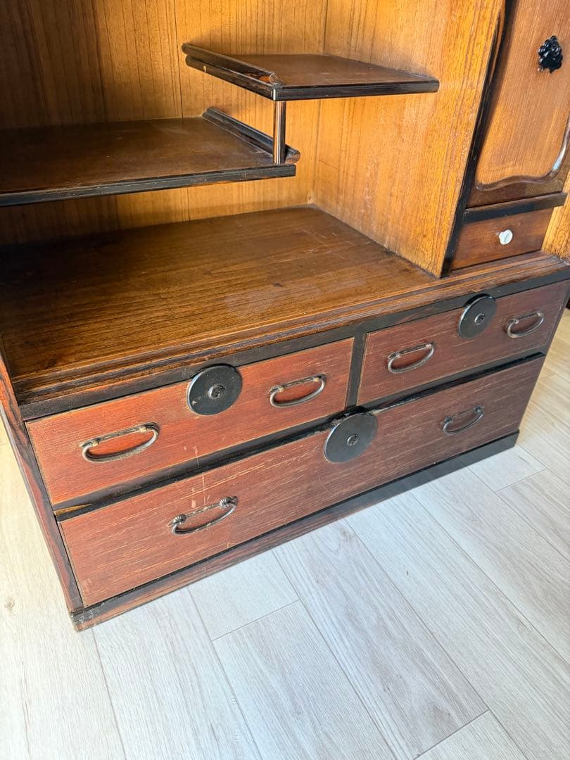 水屋箪笥 茶箪笥 飾り棚 レトロ 木製 古家具 和箪笥 アンティーク家具 桐 漆