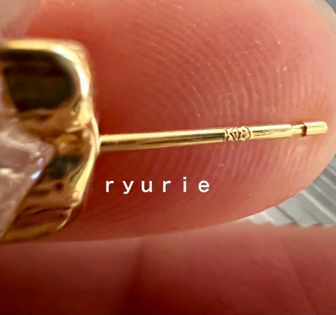 18金レディースピアス MOISSANITE HEART