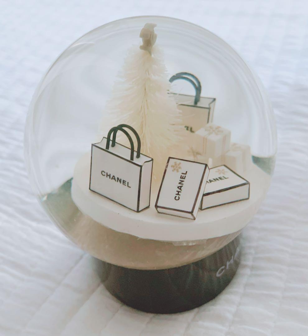 新品 CHANEL スノードーム クリスマスツリー