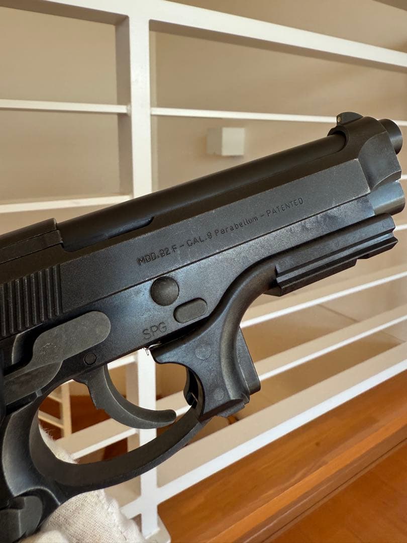 MGC BERETTA M92F SRHW 実物マウント付き HW モデルガン