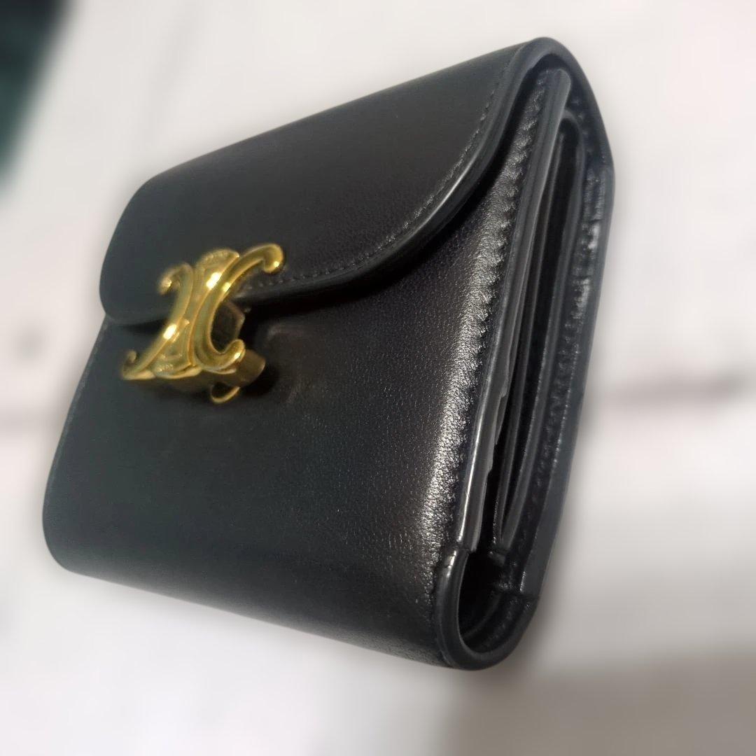 CELINE ブラックレザー 三つ折り財布 トリオンフ