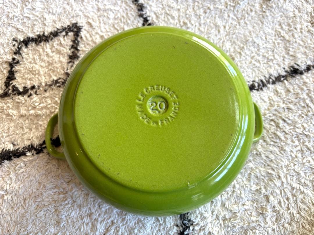 LE CREUSET グリーン ホーロー鍋 20cm