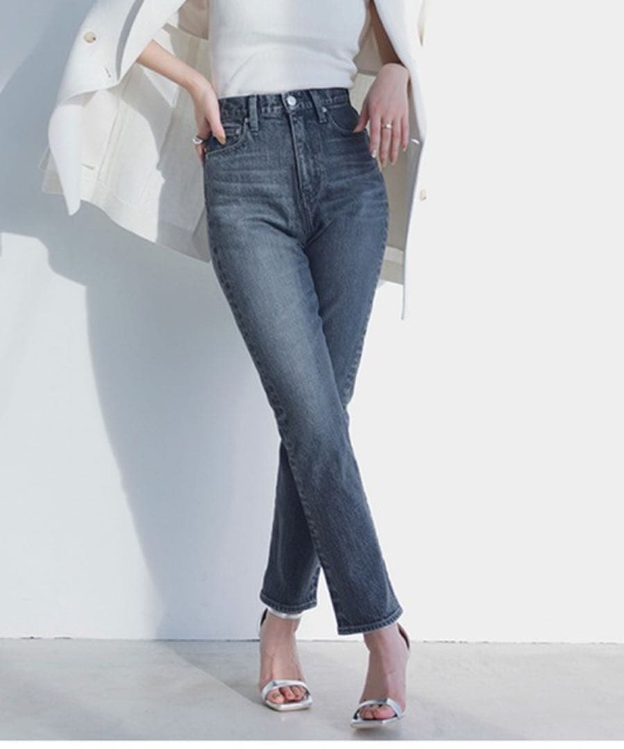 Slim straight denim スリムストレートデニム 1 アニュアンス