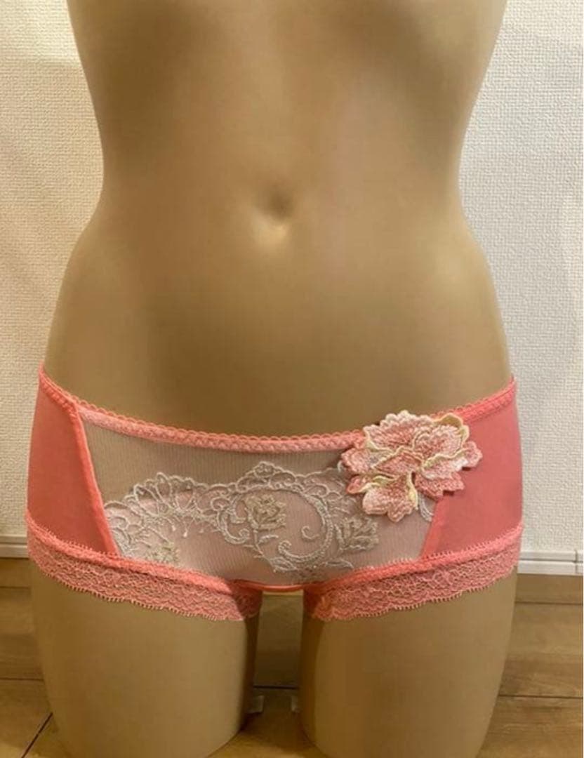 【値引】サルート C70 ピンク 花柄ブラジャーショーツセット