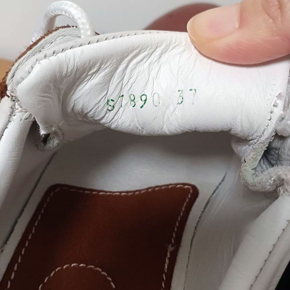 ロトゥセゴルフ　レディース　ゴルフシューズ　サイズ37　未使用　LOTTUSSE