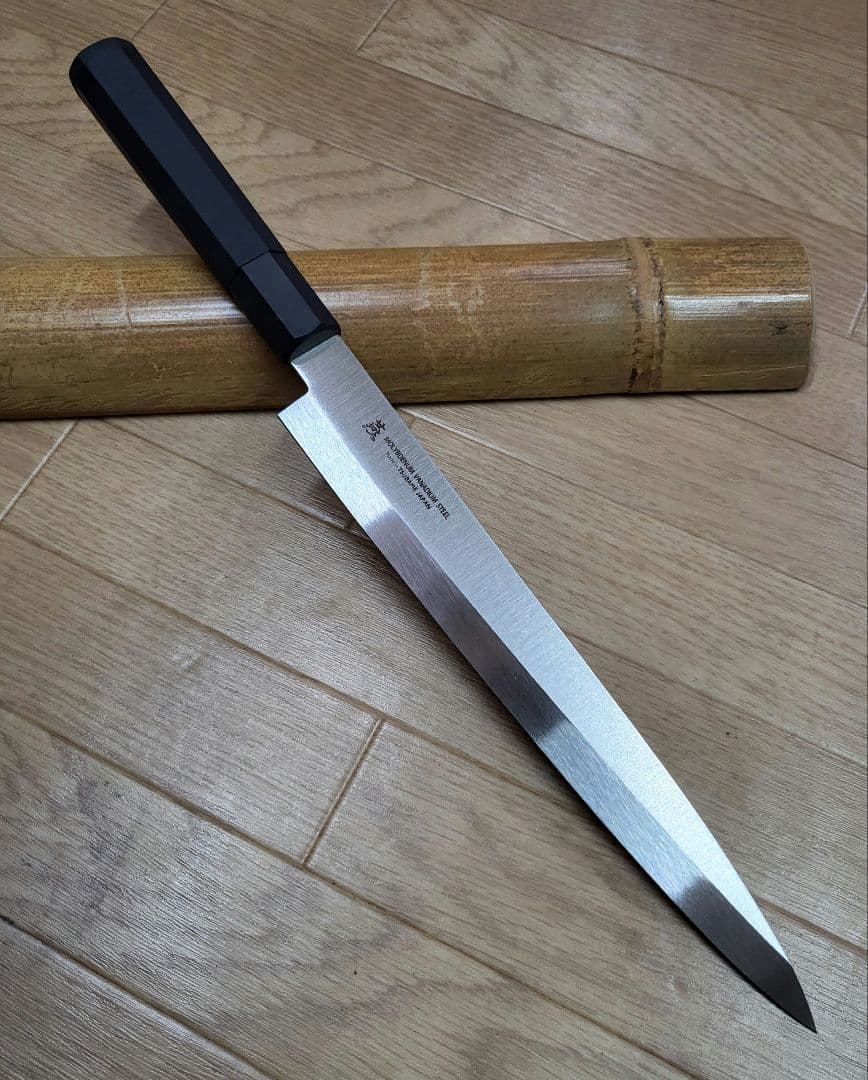 seisei!燕　柳刃包丁　八角柄　8寸24センチ