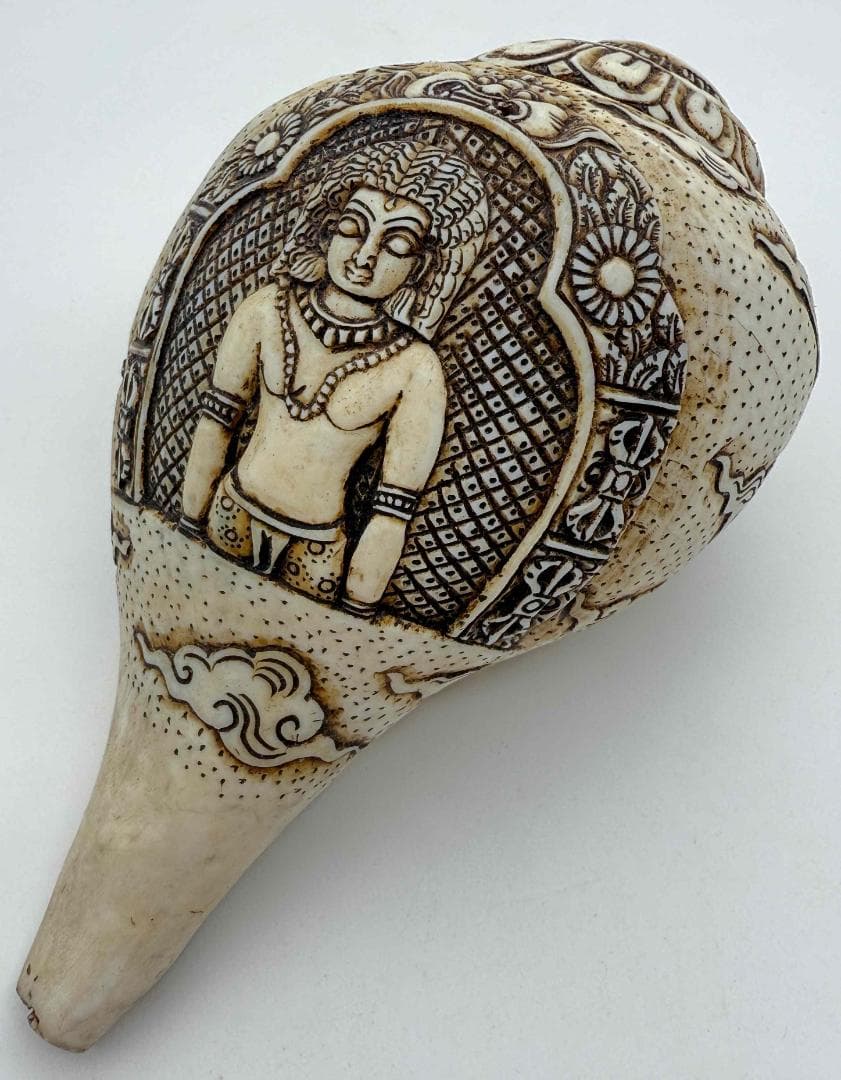 ◆チベット密教法具　法螺貝（シャンカ）・ヴィルーパ-2