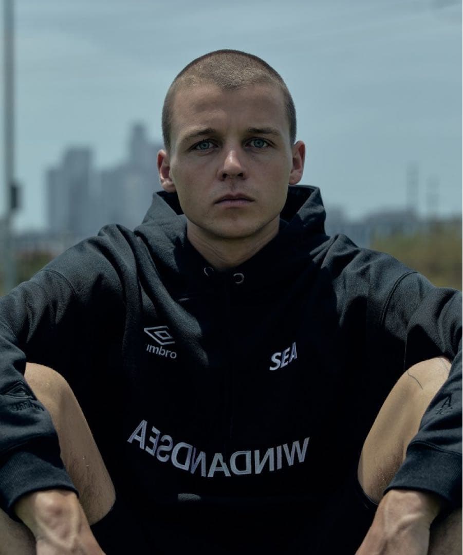 Windandsea UMBRO コラボ フーディー Lサイズ ブラック 新品