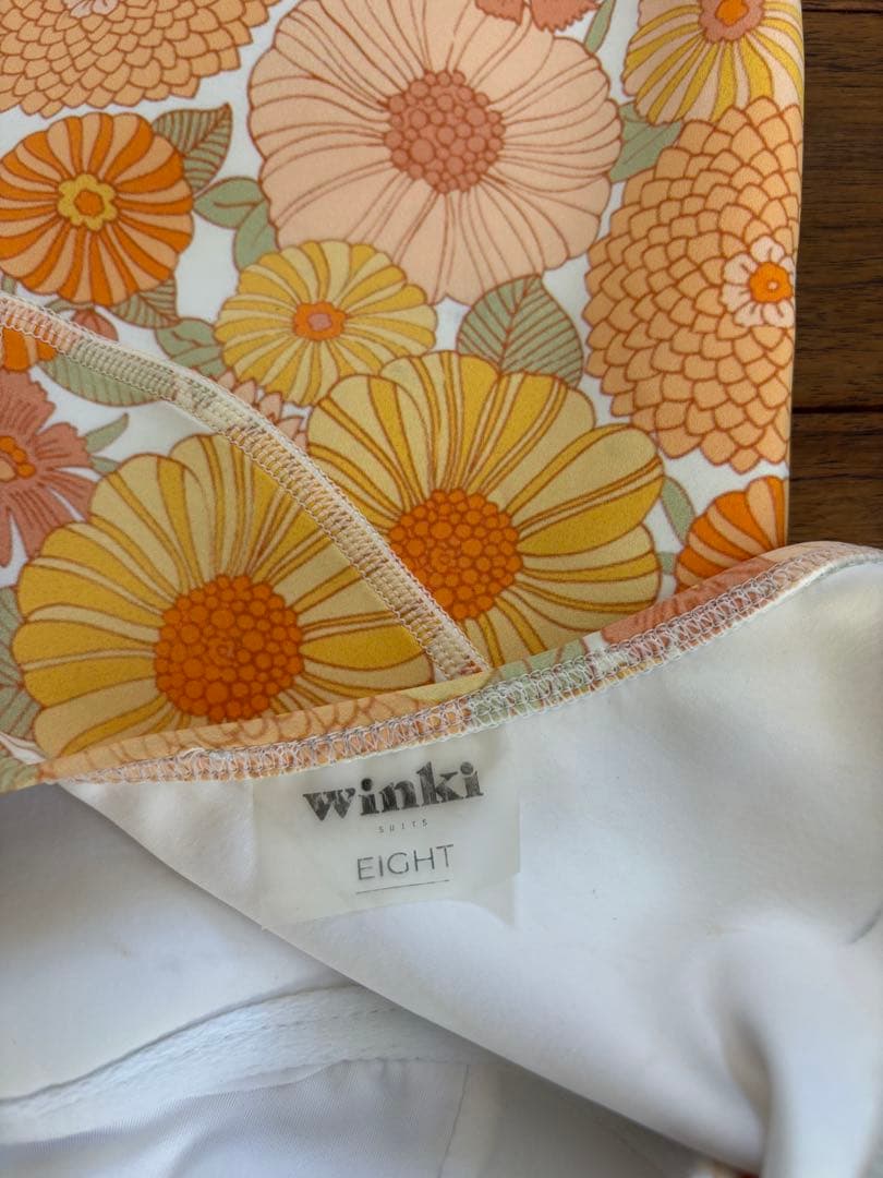 【SALE】winki suits 花柄 ワンピース　水着 ウエット サーフィン