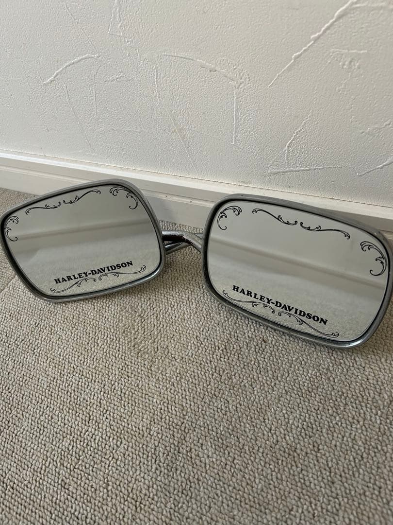 ショベルヘッド純正串刺しミラーロゴ入り超希少 エボ　ショベル　パン　ナックル