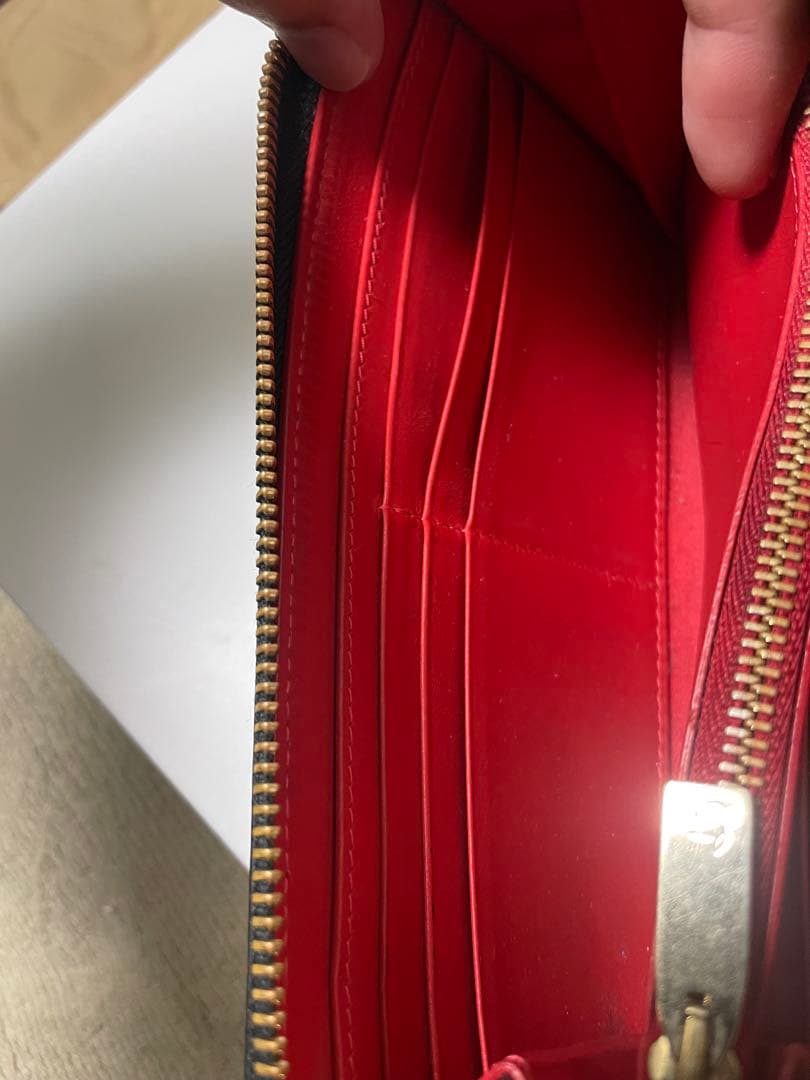 Christian Louboutin スタッズ長財布
