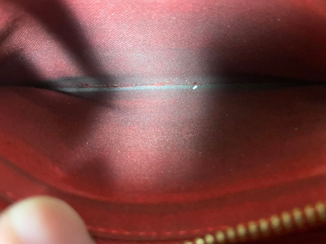 Christian Louboutin スタッズ長財布