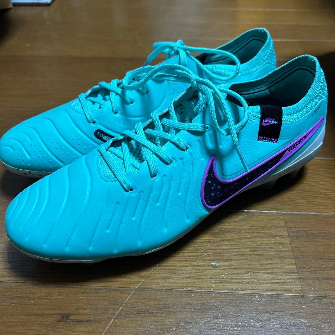 ナイキ　ティエンポレジェンド10エリートFG