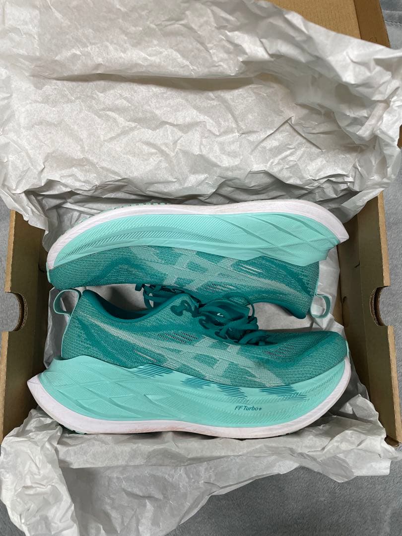 ASICS スーパーブラスト2