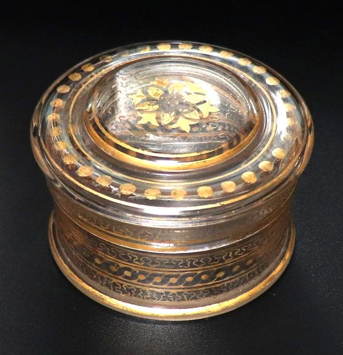 オールド・バカラ 1900年頃 金彩蓋物 希少絵柄 ボンボニエール アートピース