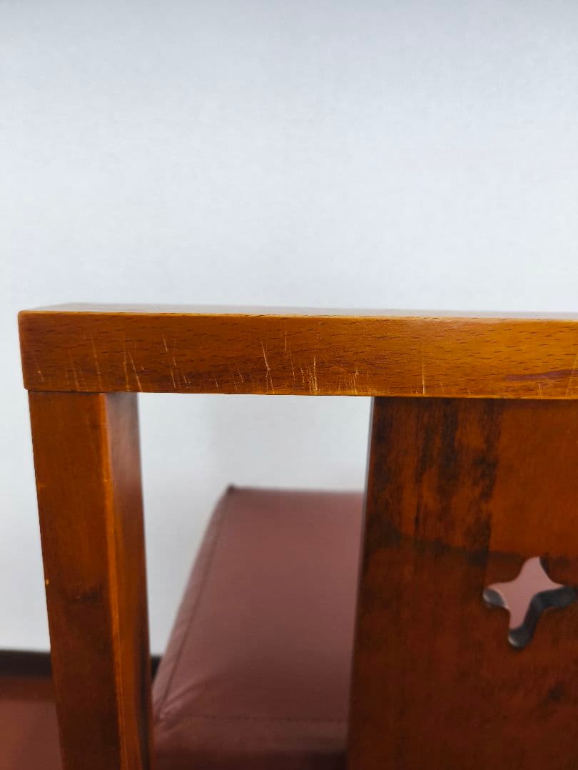 あ*る様 Oliverアンティークチェア　oliver human ations