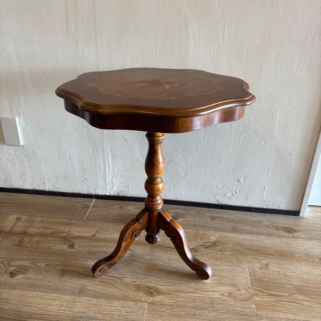 イタリア製　象嵌　コーヒーテーブル　花台　アンティーク　カフェテーブル