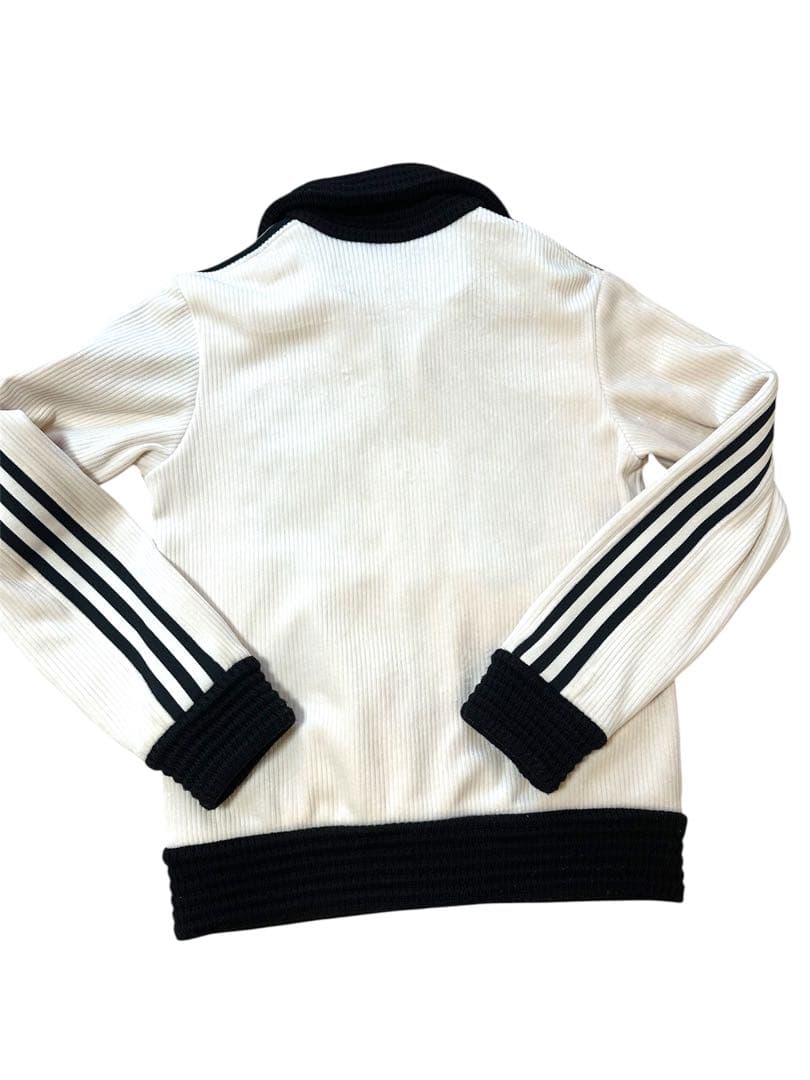 ！即日発送！正規品 超人気adidas！