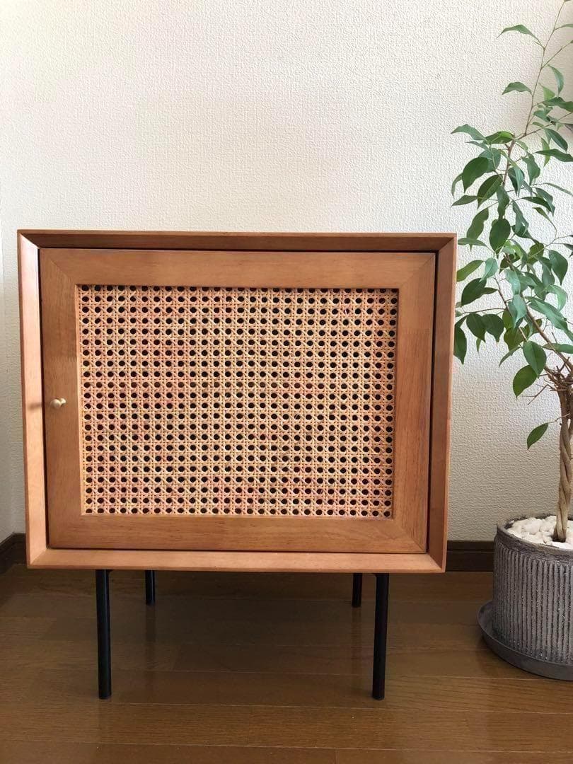 ラタン サイドテーブル　チェスカチェア風 収納　棚