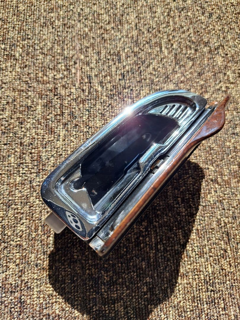 [希少] Y32セドリック グロリア用 ドア灰皿