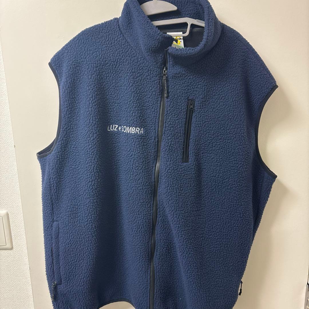 ゴ*テ様 LUZeSOMBRAルースイソンブラ フリースベストXL ネイビー