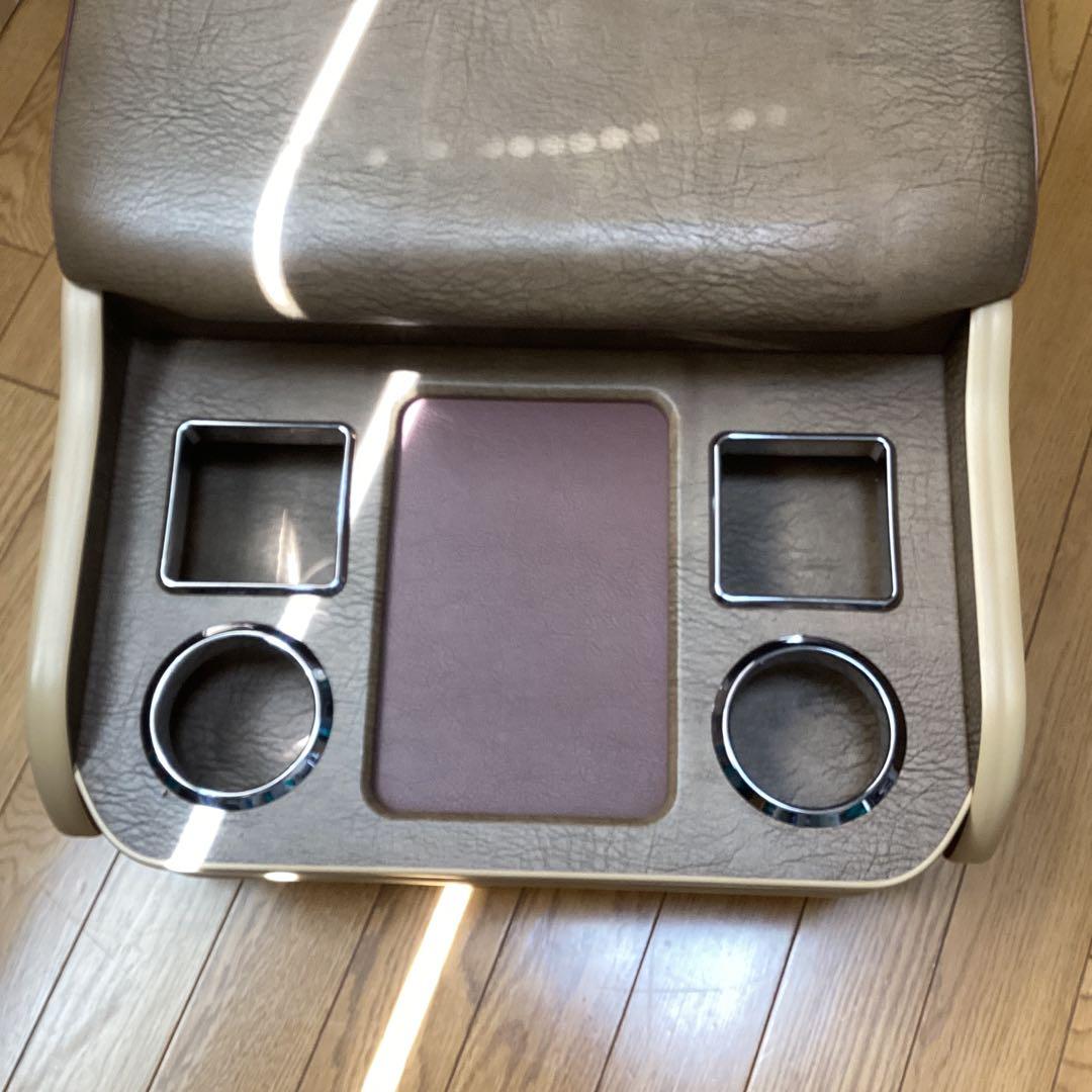 ハイエースワイド用コンソール（カズキオート）