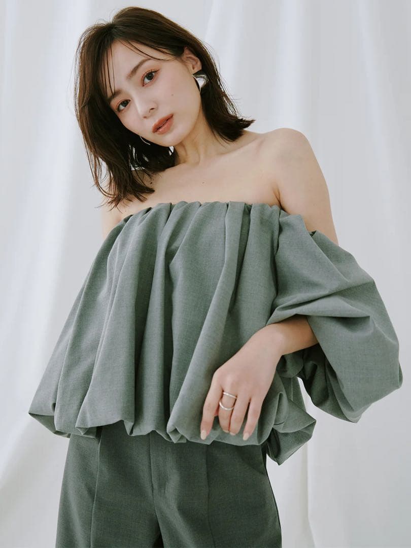 ánuans アニュアンス ボリュームバルーントップス