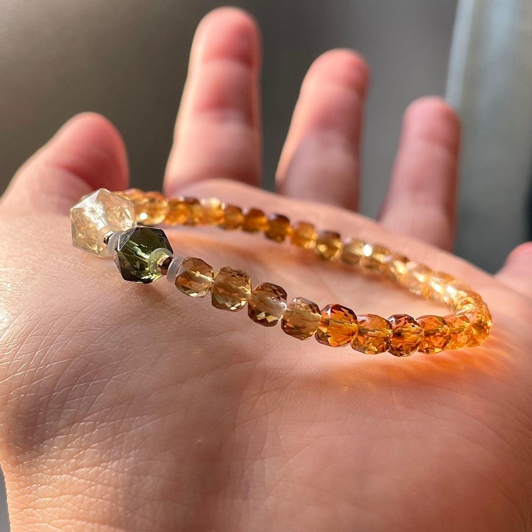 モルダバイト リビアングラス K18スターカット シトリン 金運 ブレスレット