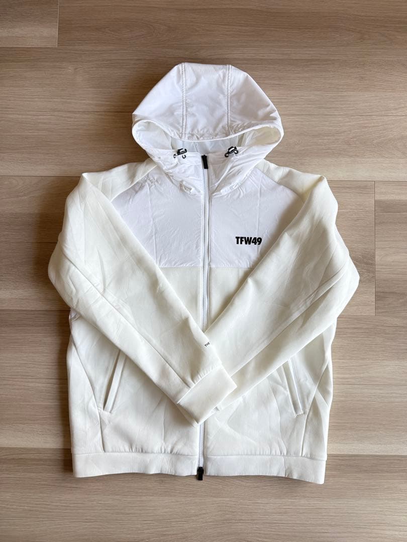 TFW49 フード付きジャケット ホワイト