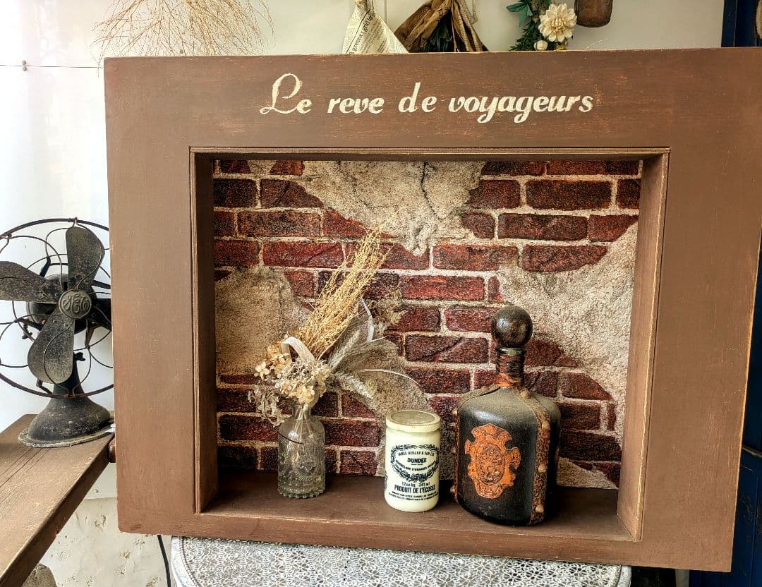 ラック　棚　飾り棚 　ディスプレイ　アンティーク