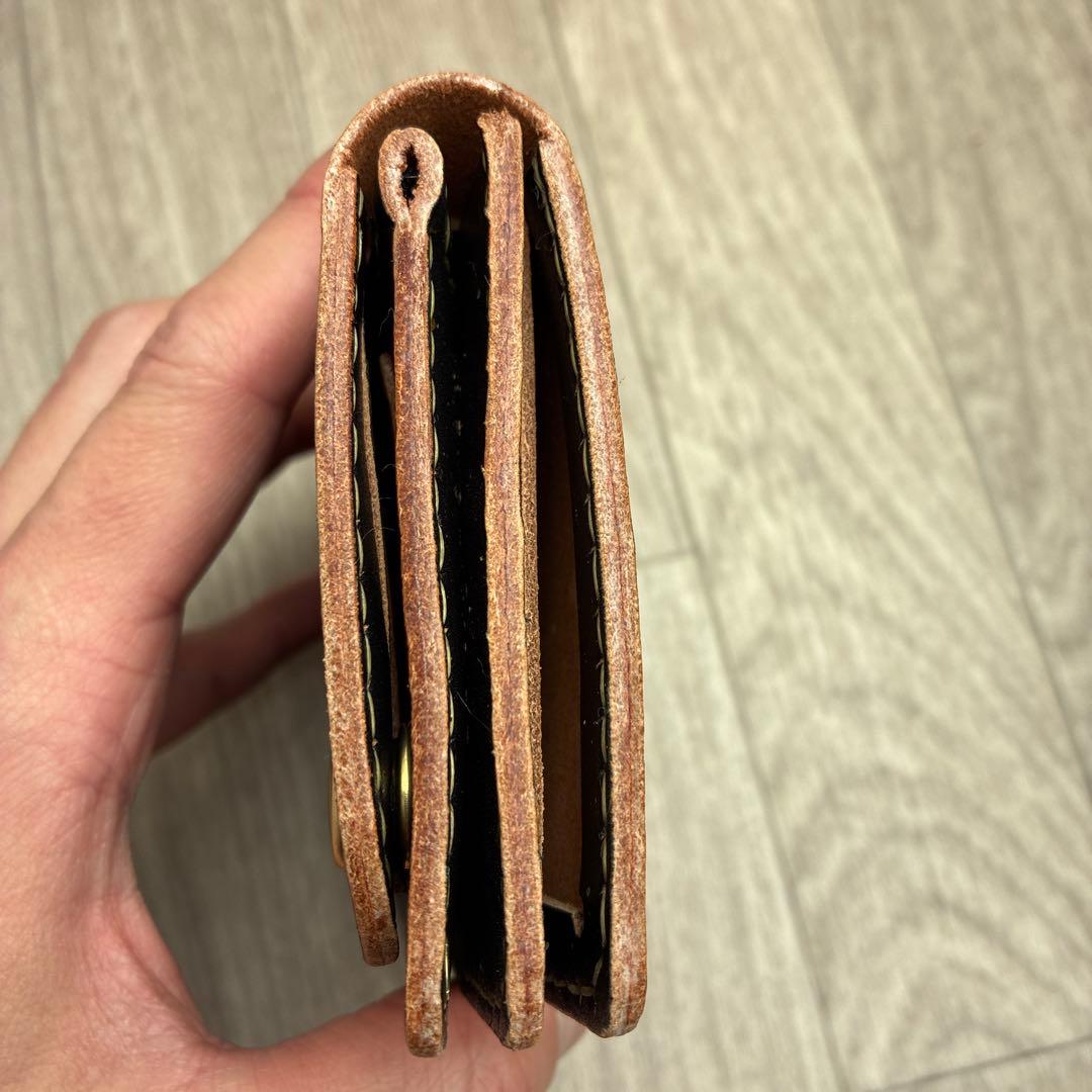 【茶芯ブラック】トラッカーウォレット　ミドル　真鍮　お札を折らずに収納　タイプA