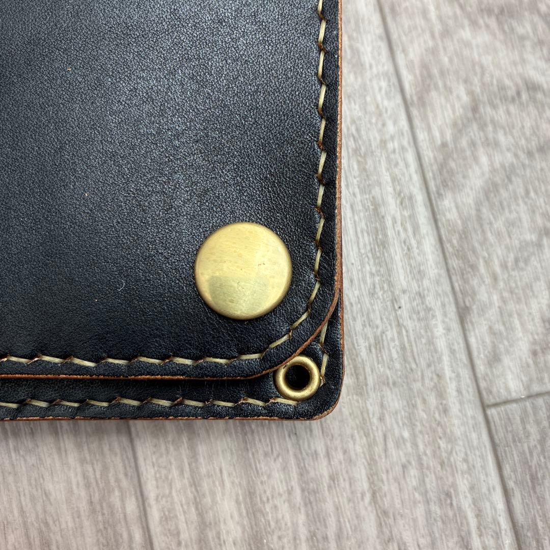 【茶芯ブラック】トラッカーウォレット　ミドル　真鍮　お札を折らずに収納　タイプA