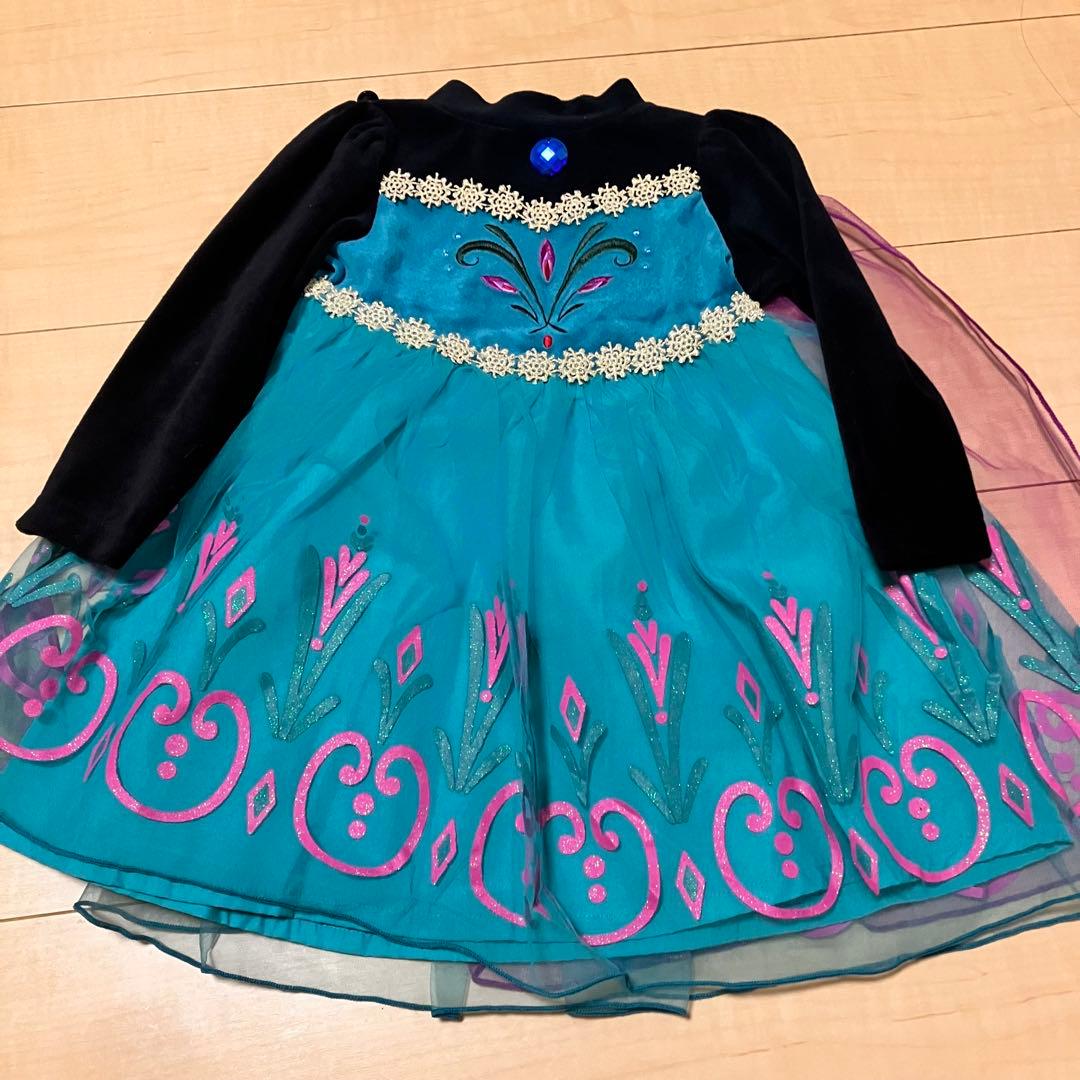 新品未使用　anyFAM アナ雪　エルサ　戴冠式　サイズ90