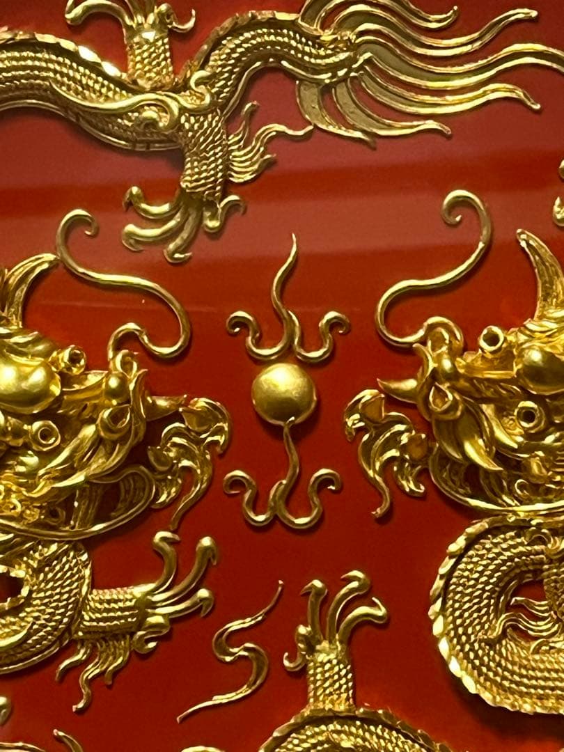 置物　二竜戱珠　金色　黄金　稀少品　黄金成色検测証書付