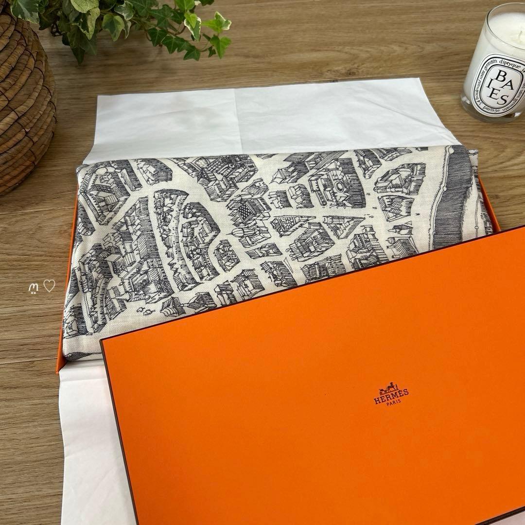 HERMESエルメス　カレ140　ジェアン　シテカヴァリエール　カシシル　馬の町