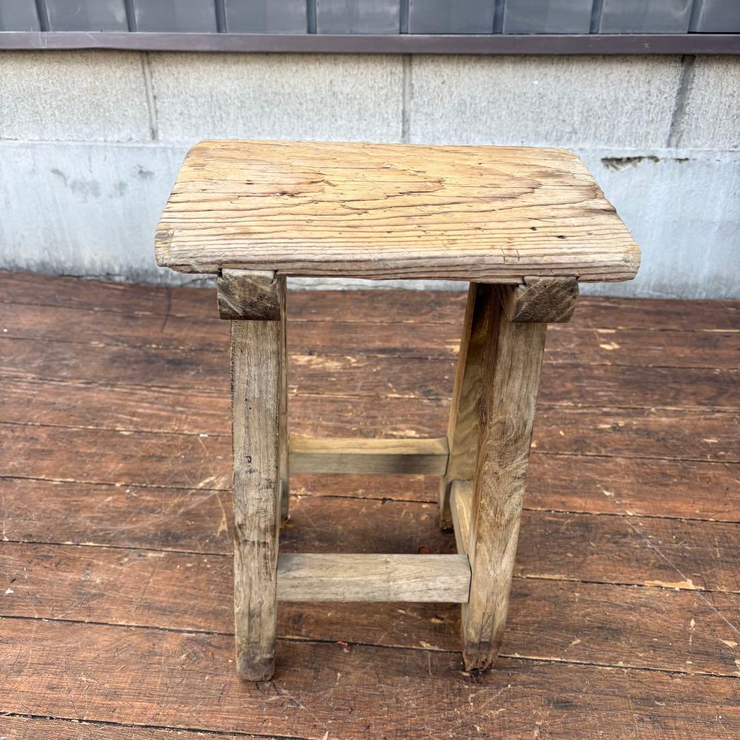 C1 昭和レトロ 古道具 無垢材 木製椅子 古材スツール 古家具 花台 腰掛け
