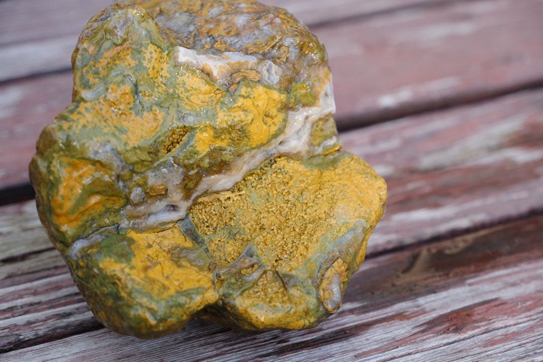 ゴビ石−1401 ゴビ瑪瑙　原石　『纏絲瑪瑙』