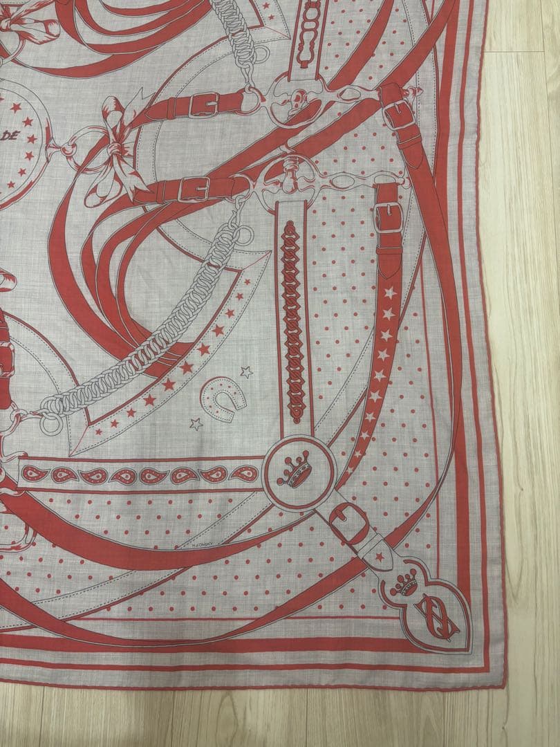 エルメス　カシシル　カレジェアン　バンダナ　朝の散歩　箱付