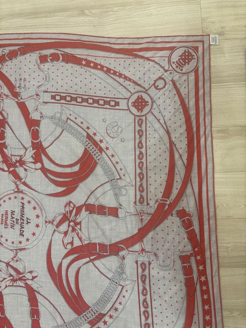 エルメス　カシシル　カレジェアン　バンダナ　朝の散歩　箱付