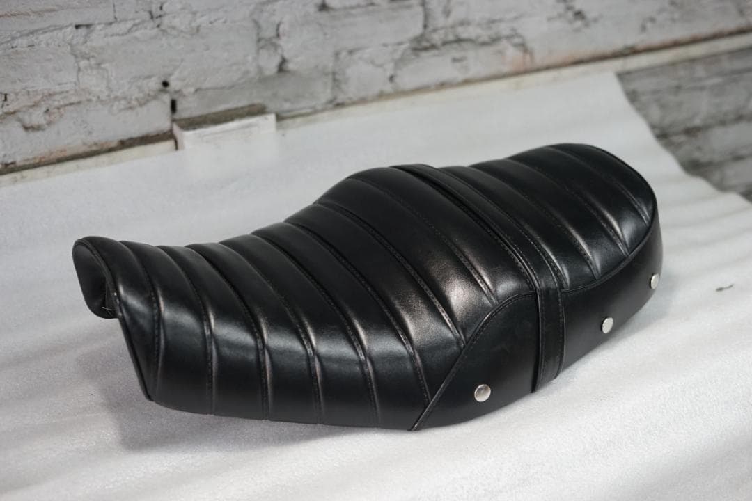 z650rs　シート　Javimotor　　TYPE　4