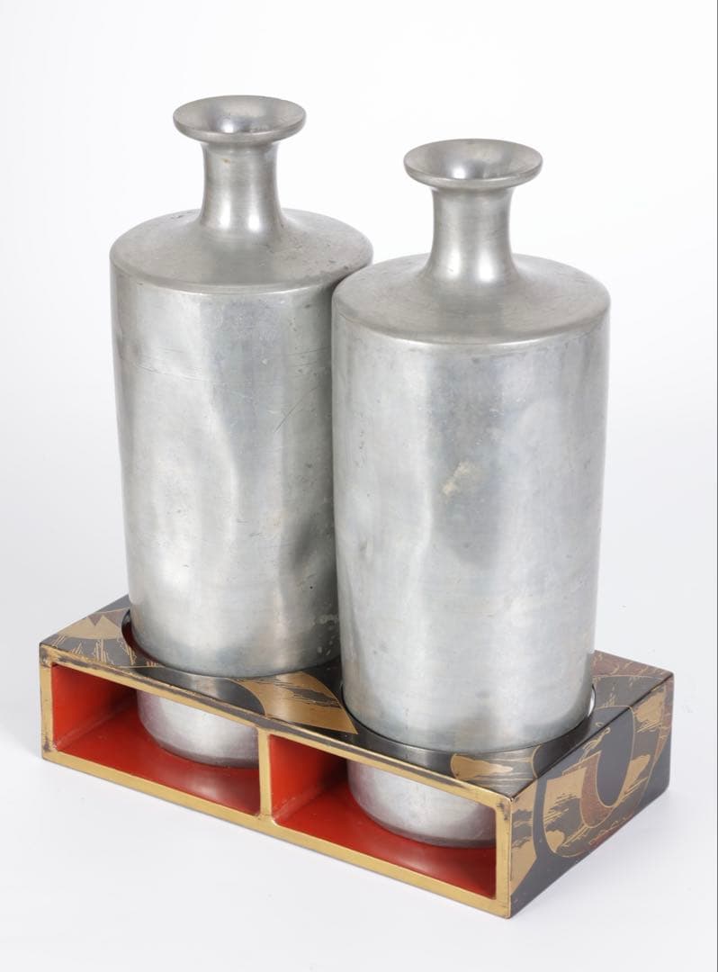 漆塗金蒔絵 野弁当 野点 花見重 重箱 錫製徳利 台付 骨董 古美術漆器 漆