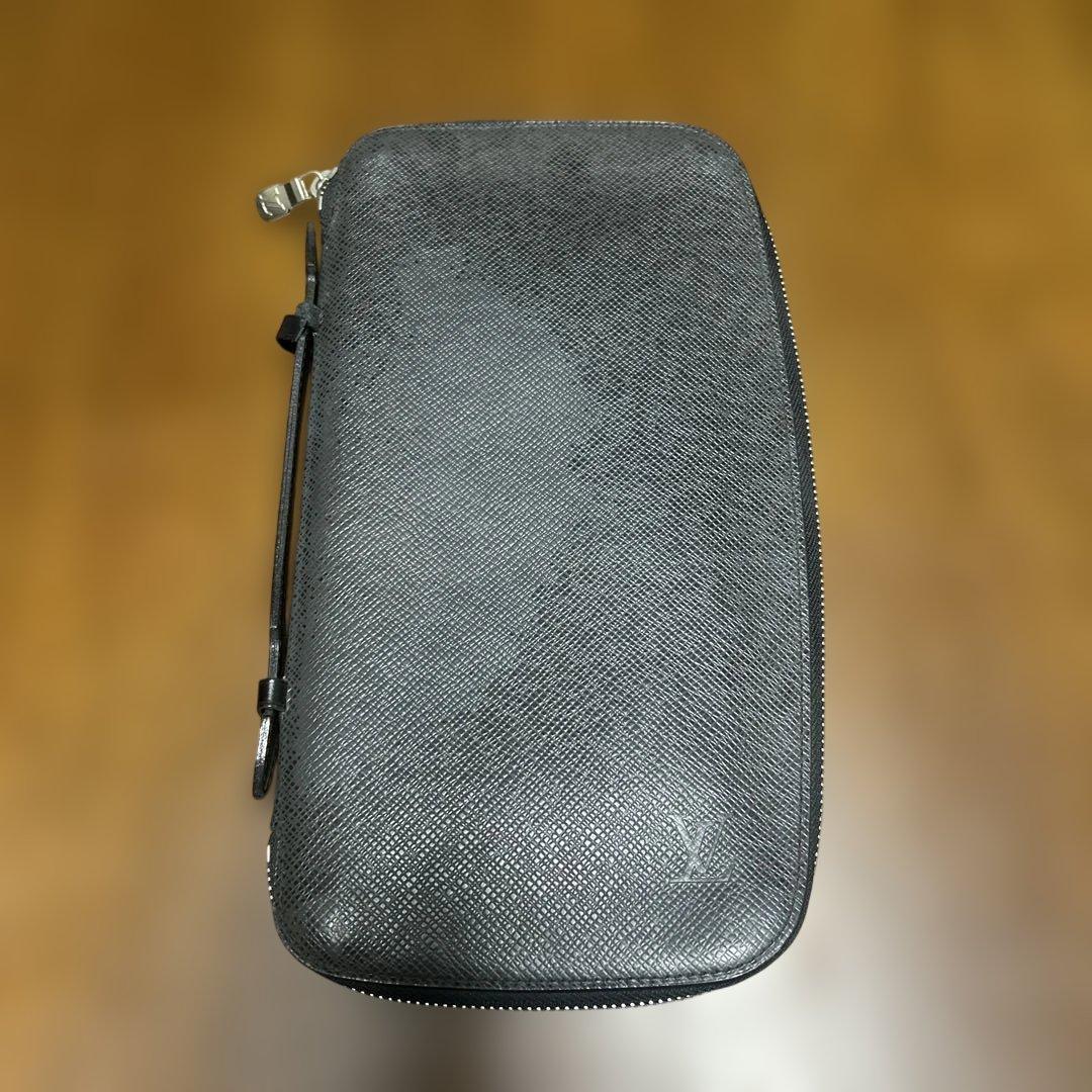 ルイ・ヴィトン タイガ オーガナイザー アトール トラベルケース