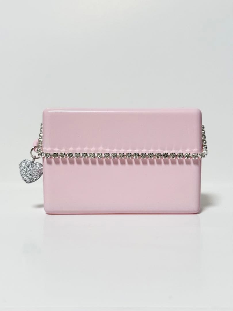 財布・ケース・小物入れ m