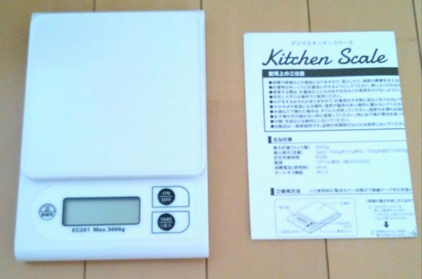 ダイソー　デジタルキッチンスケール　2kg