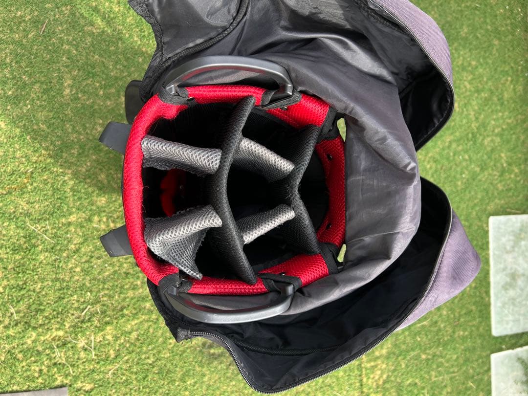 TaylorMade テーラーメイド スタンド式キャディバッグ 送料無料‼️