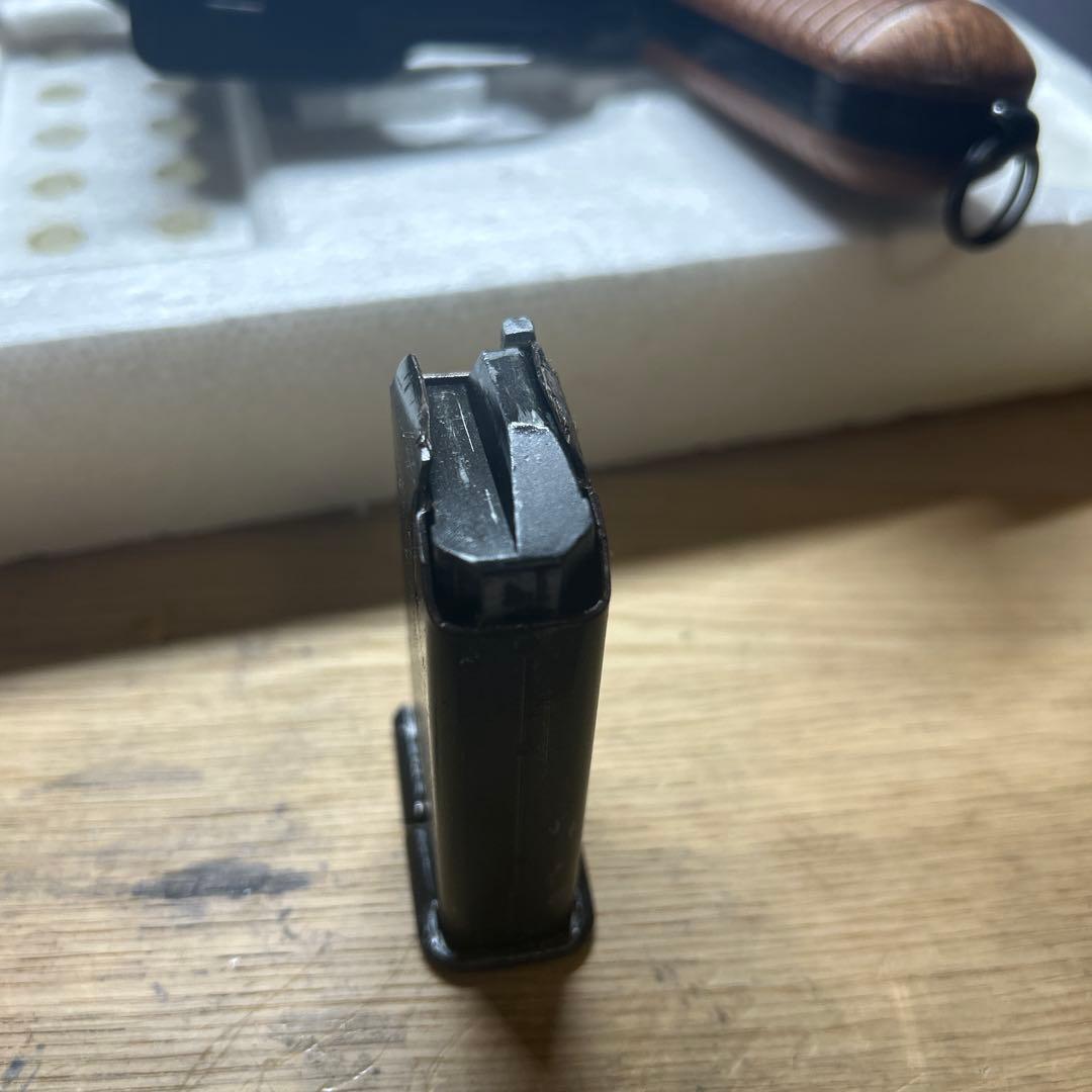 モデルガン　モーゼルm712 ロングマガジン付き