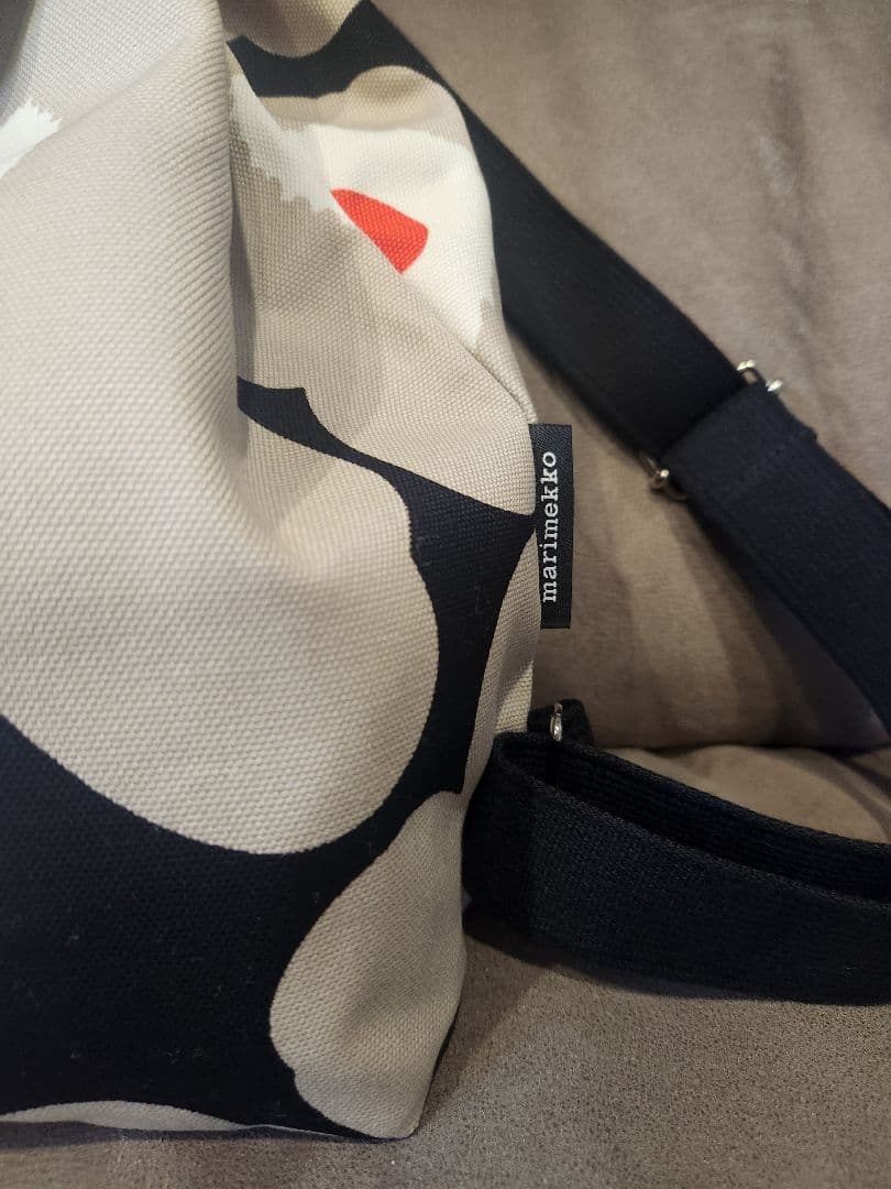 【美品】マリメッコ Marimekko リュック ピエニ ウニッコ ERIK